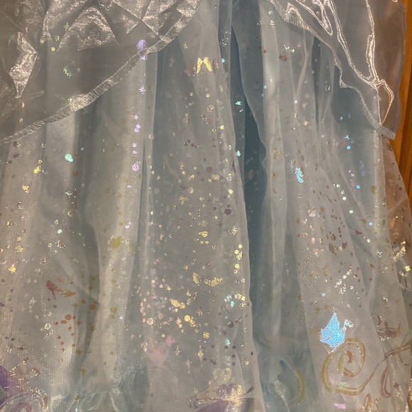 Disney Princess Cinderella dress with iridescent sparkles and layers of dress - Picture 7 of 13